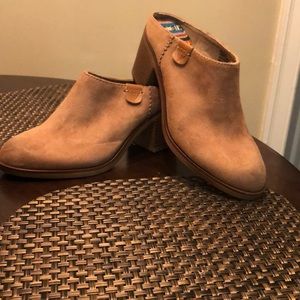 Rock & candy mules. Size 7.